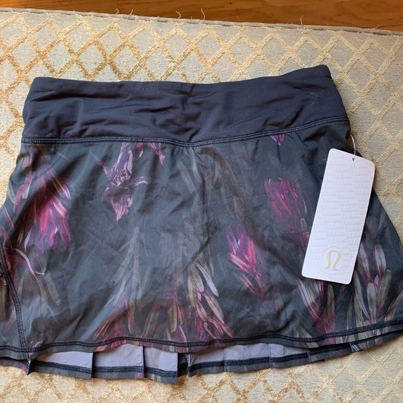 lululemon athletica Other - Lulu lemon tennis skirt